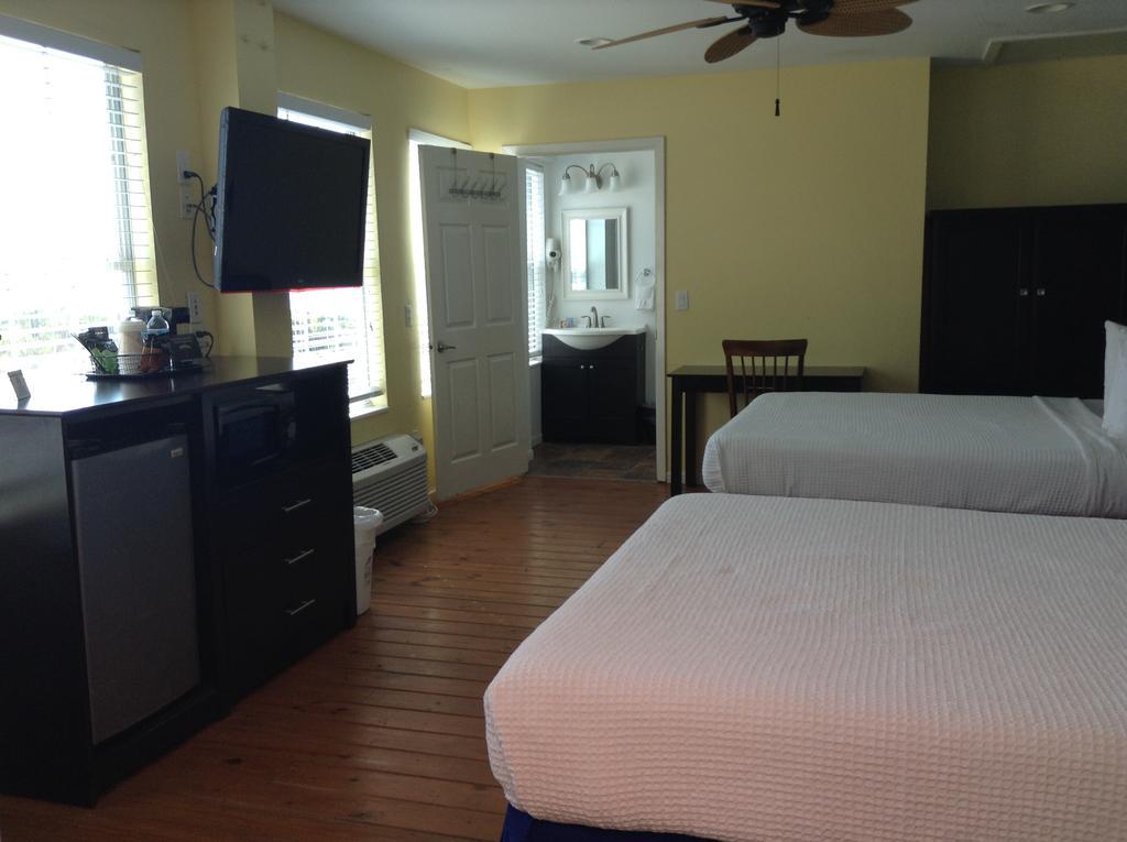 Ocean Village Hotel Surfside Beach Eksteriør billede